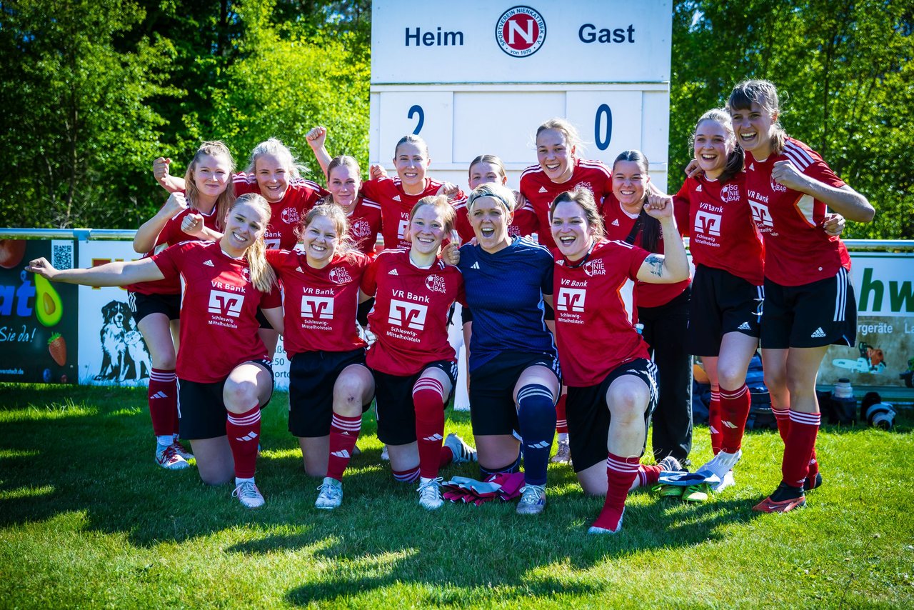 Bild 484 - F SG NieBar - IF Stjernen Flensborg : Ergebnis: 2:0